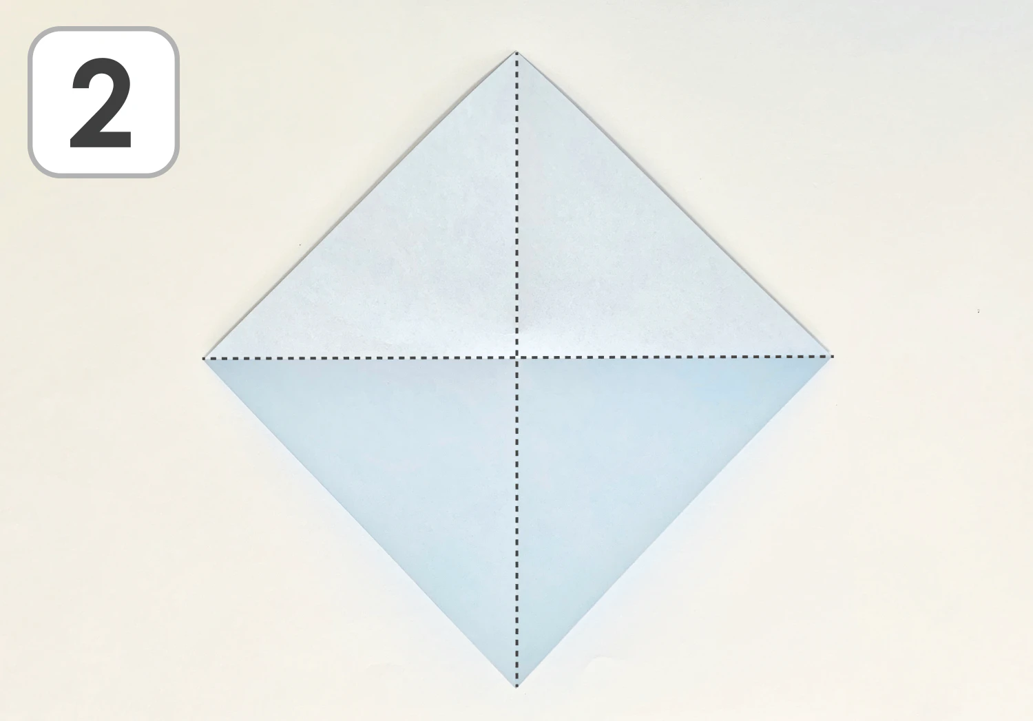 折り紙による雪だるまの製作手順2