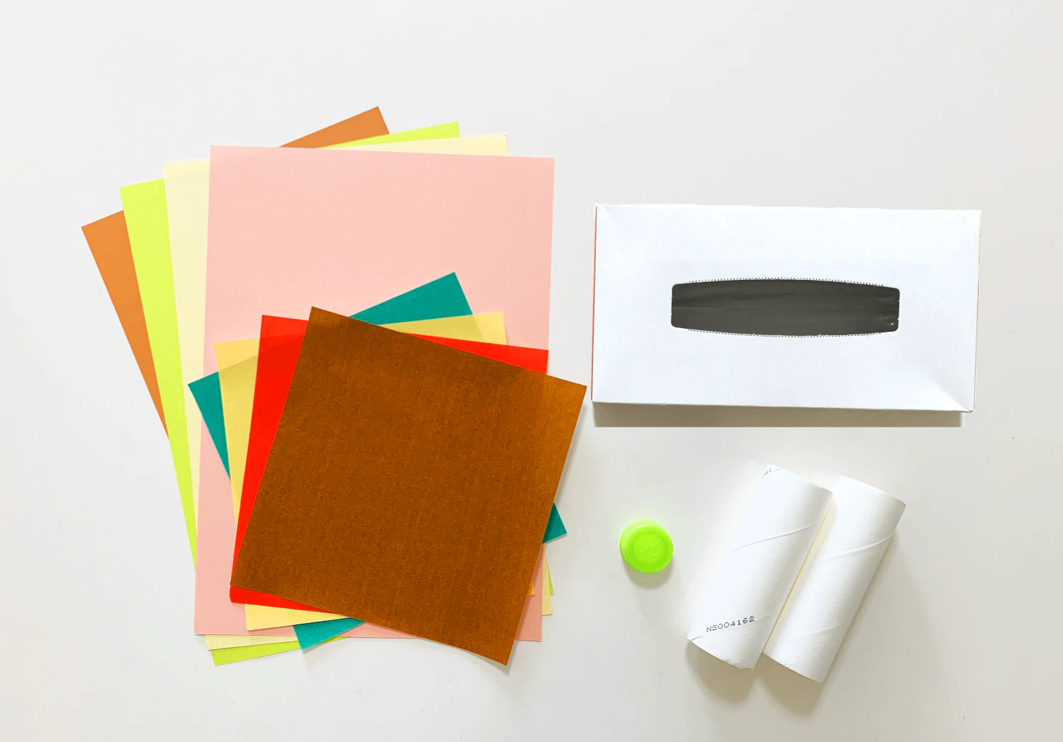 コロコロどんぐり迷路の材料