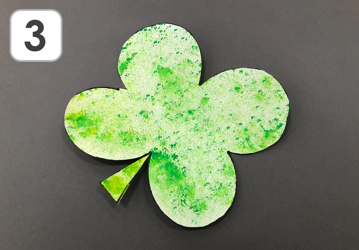 四葉のクローバーの製作手順3