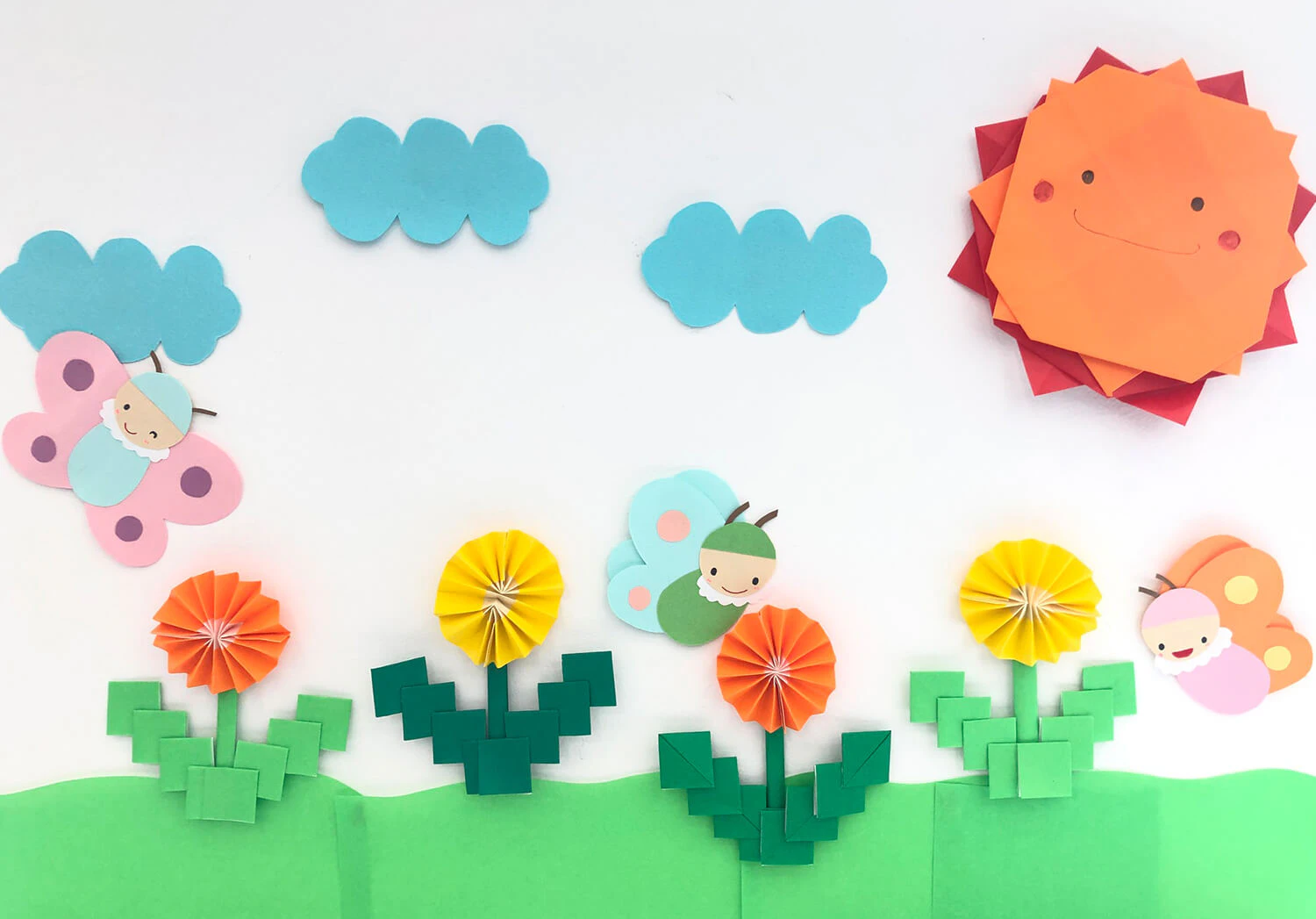 たんぽぽで作る壁面