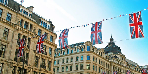 イギリス