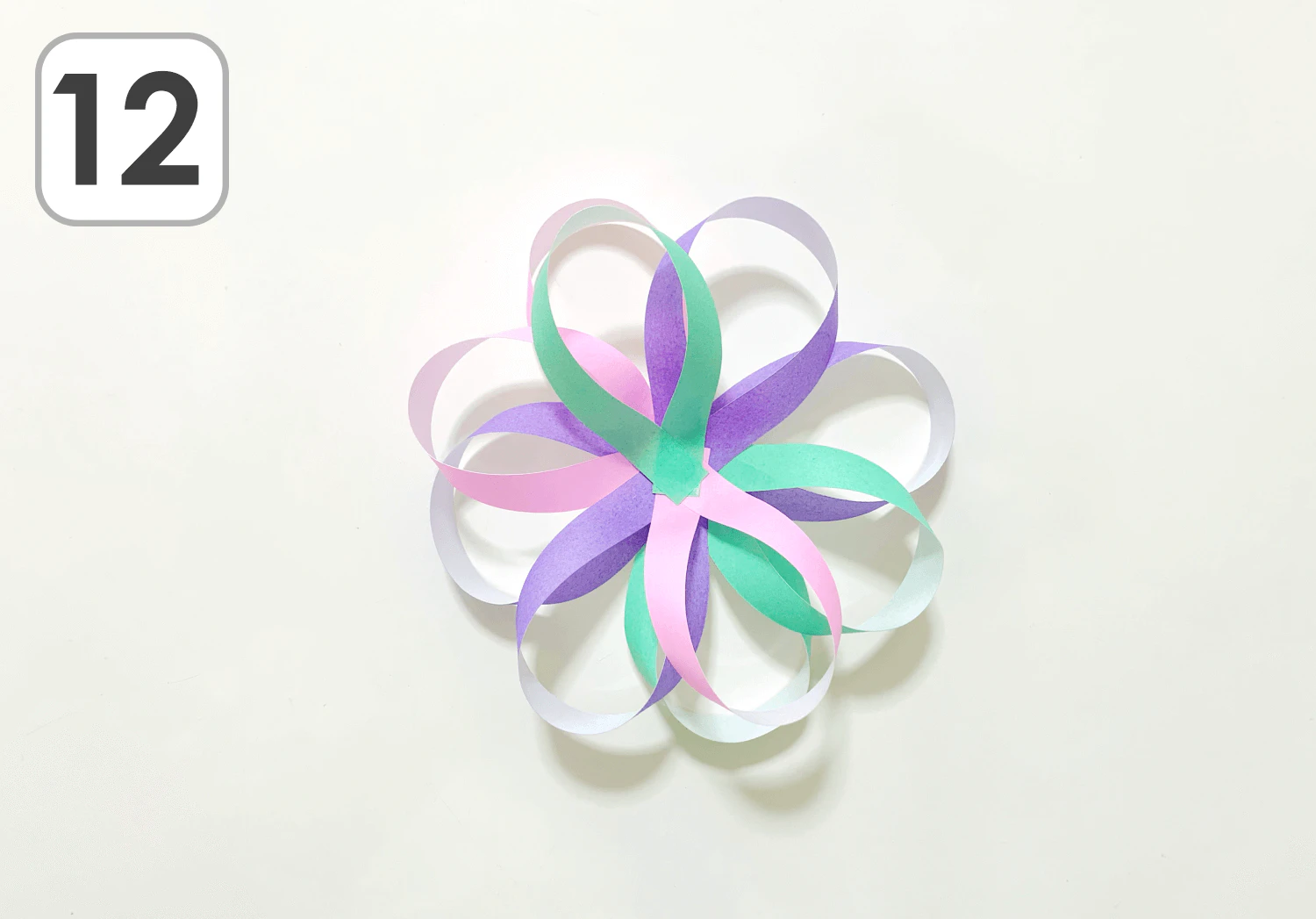 立体的なお花制作手順12