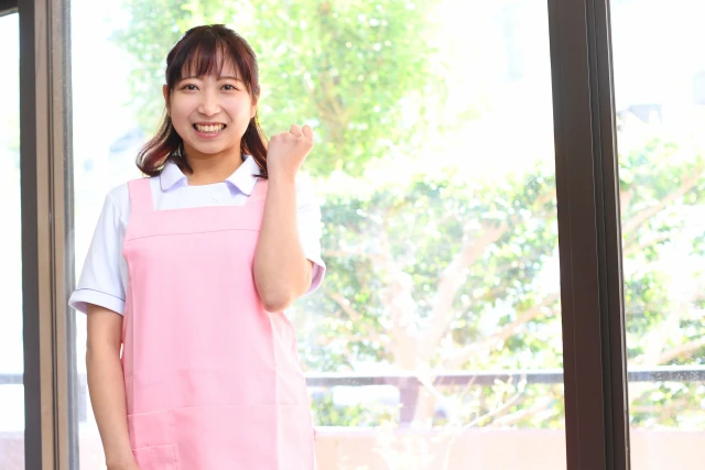 笑顔の保育士さん