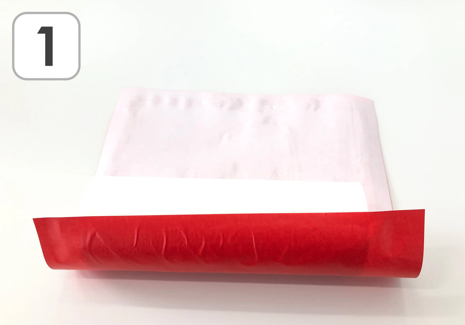 トイレットペーパーで作るかにの製作手順1