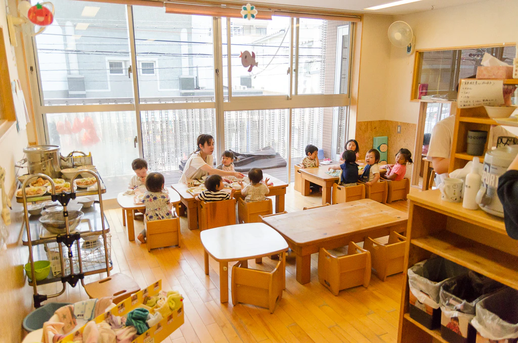 2歳までの給食風景