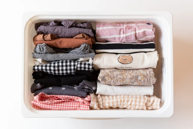 片づけられた子供服