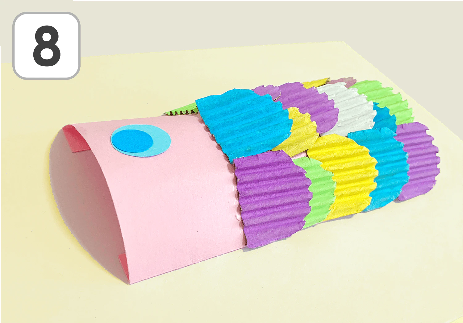 カラフルダンボールのこいのぼりの製作手順８