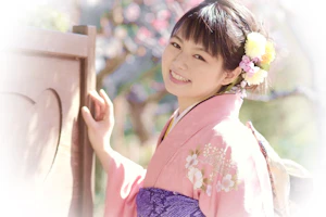 和服姿の女性