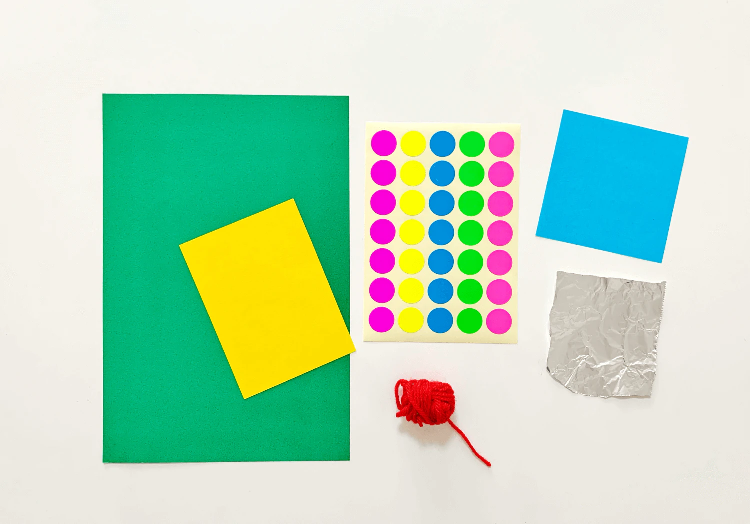 クリスマスツリーの準備物