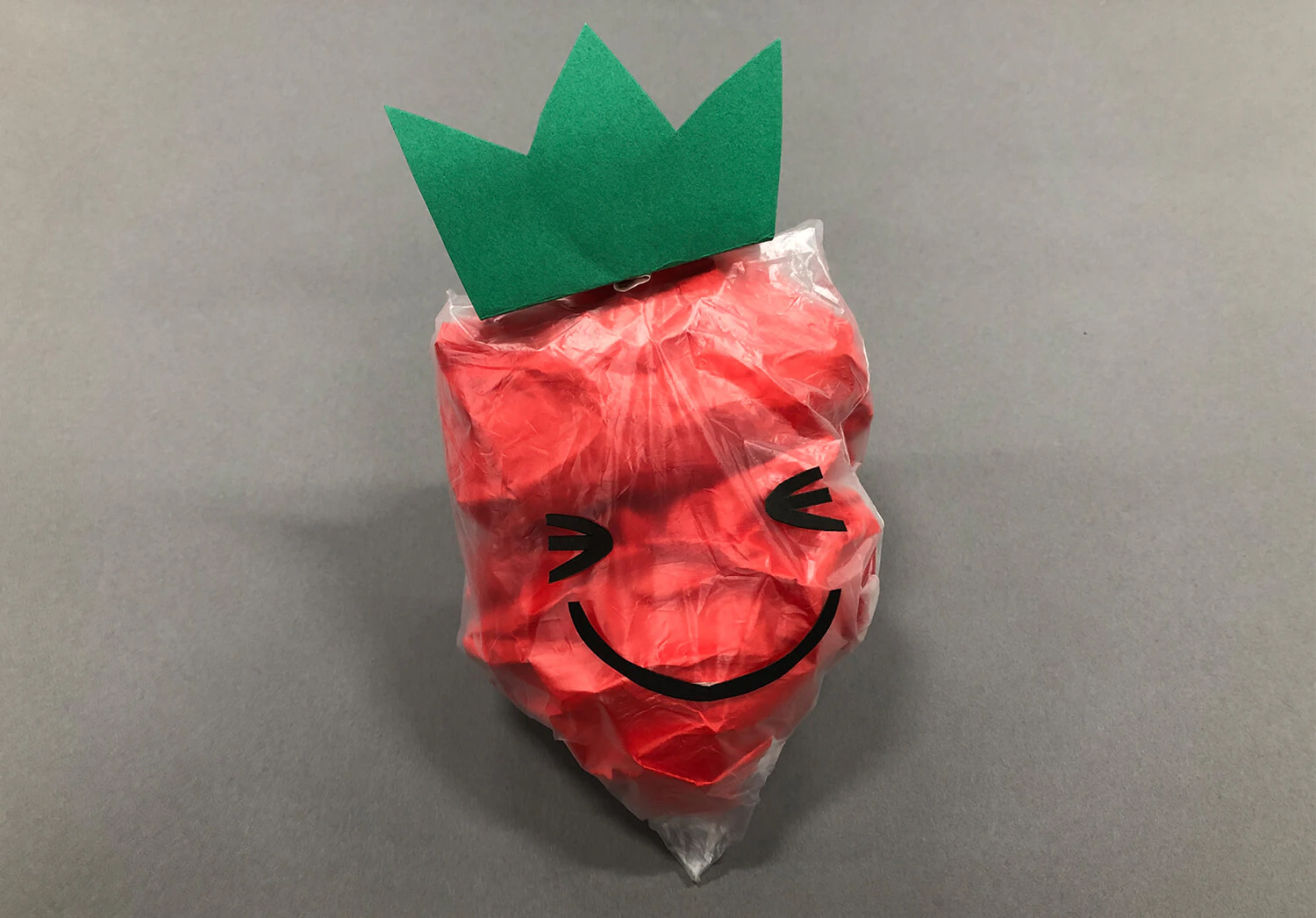 かさぶくろを使ったいちごの製作アレンジ2