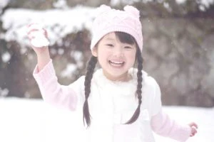 雪玉遊び