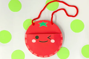 トマトのかばん