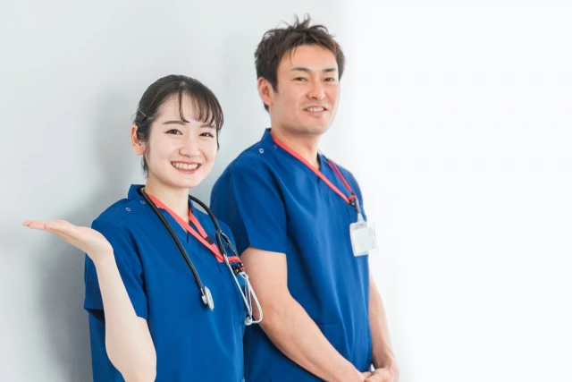 笑顔の看護師