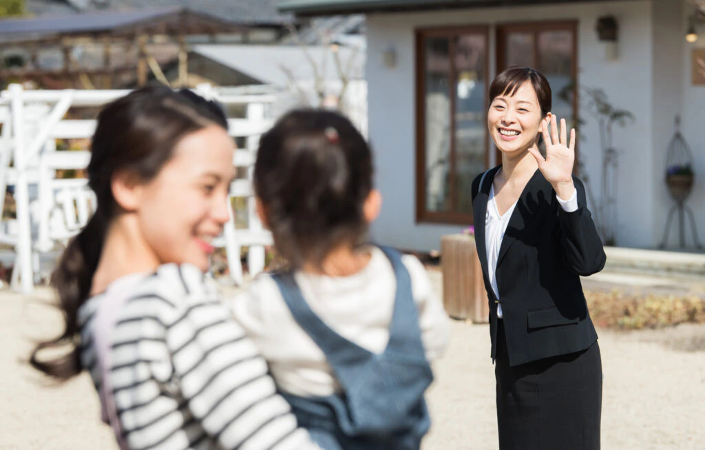 【保育士必見】2026年度開始「こども誰でも通園制度」を詳しく解説! 制度の概要や試験運用の状況、対応のポイント