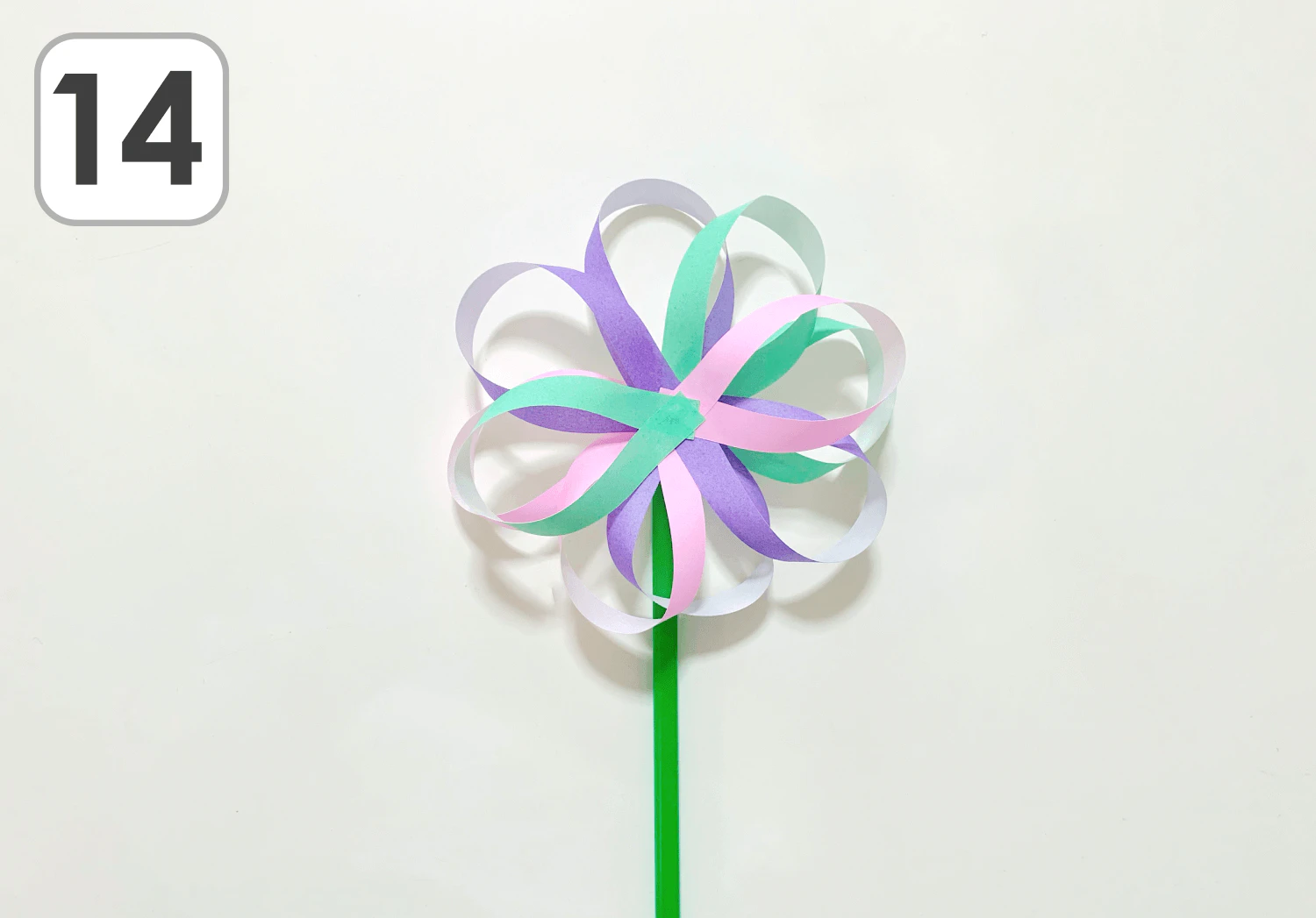 立体的なお花制作手順14