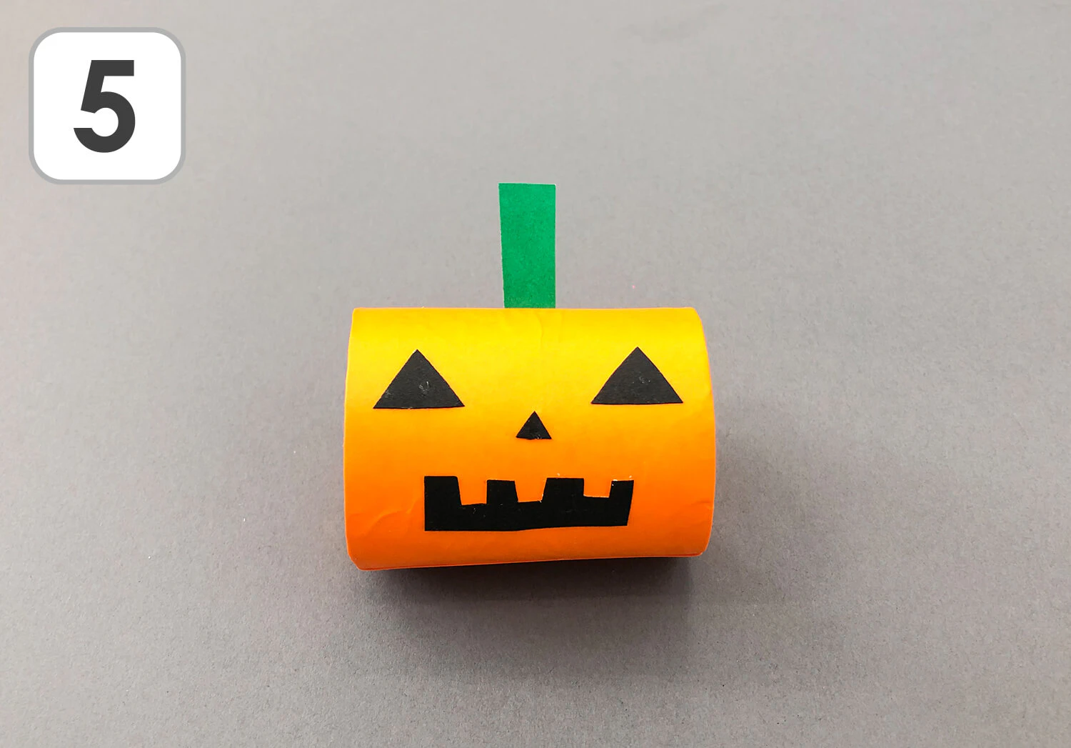 2歳児以上向けかぼちゃ製作手順5