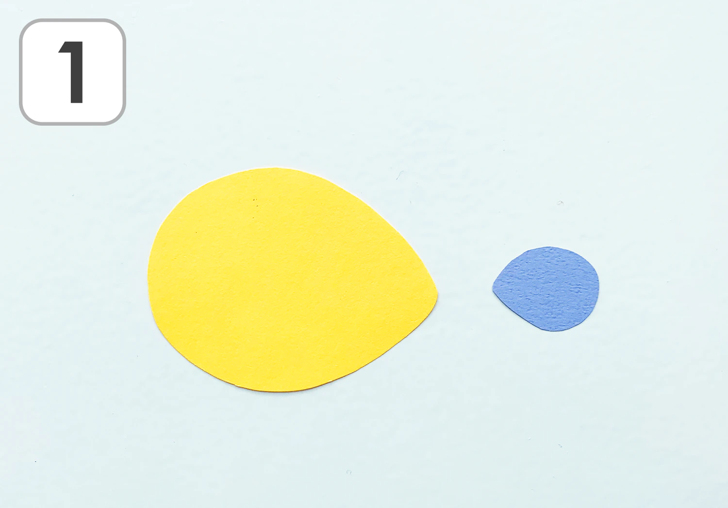 ジャバラ折りのお魚製作手順1