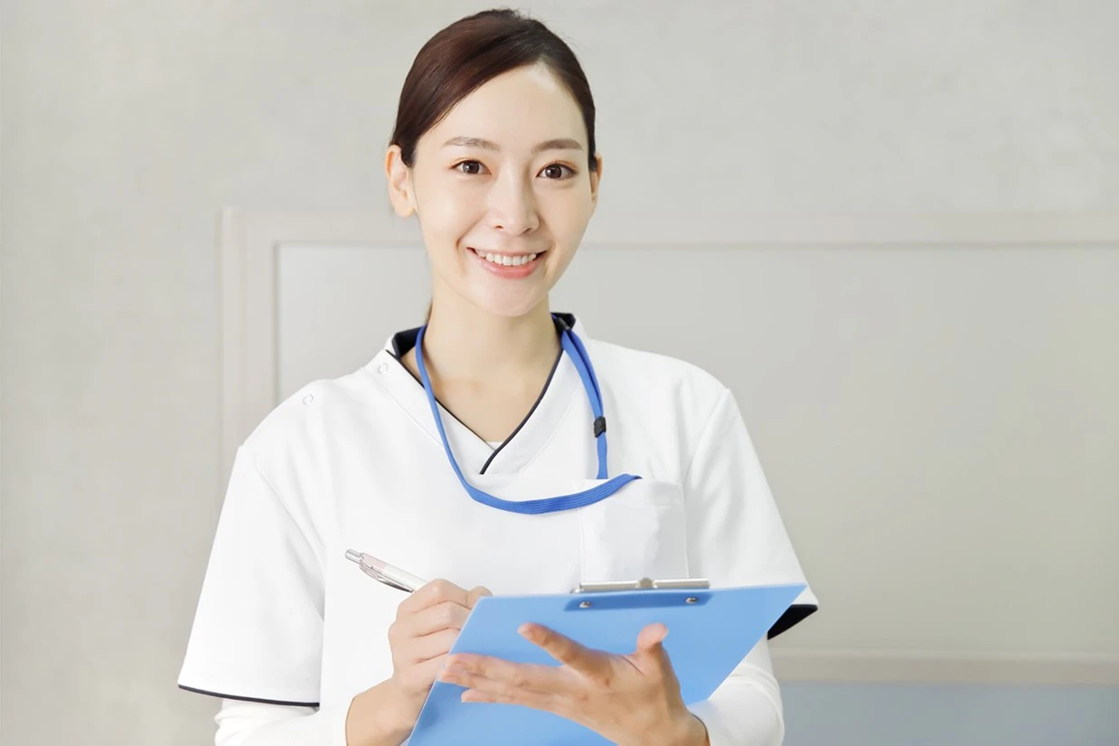 笑顔の看護師さん