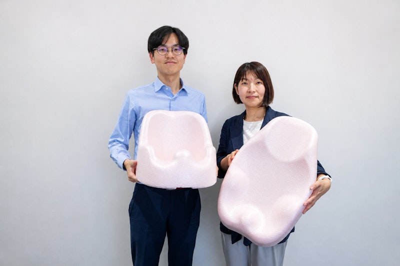 手軽さだけじゃない。赤ちゃんの“心地よさ”から考える、あわ沐浴（シャワー浴）とおふろマット