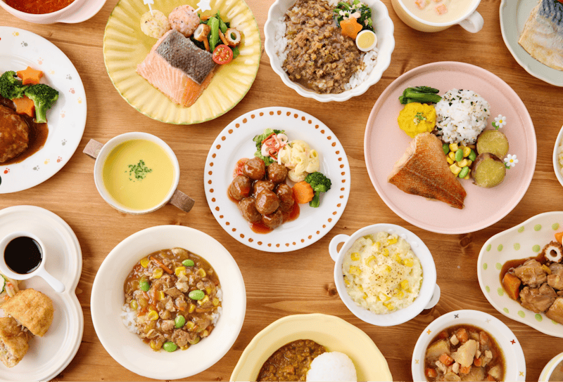 「作っても食べてくれない」の解決策。冷凍幼児食「モグモ」なら食べてくれる理由