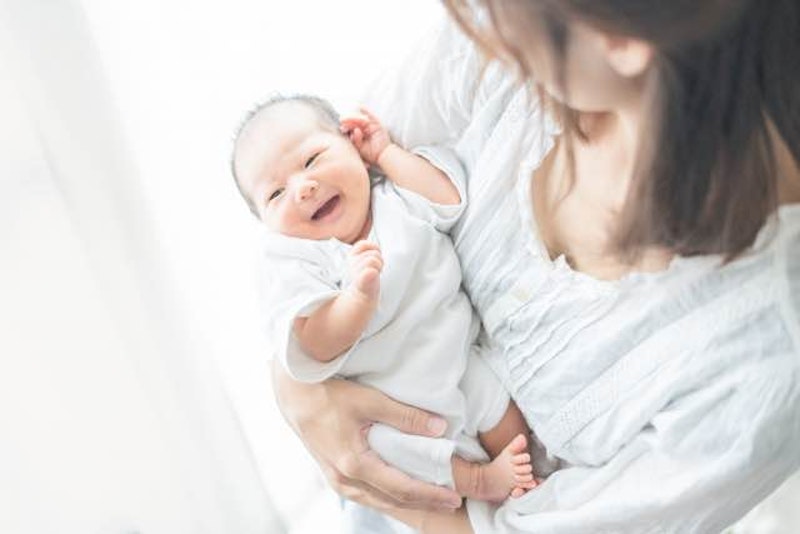 【助産師の基礎知識】妊娠と甲状腺の関係について深掘り|甲状腺機能低下・亢進の原因と看護