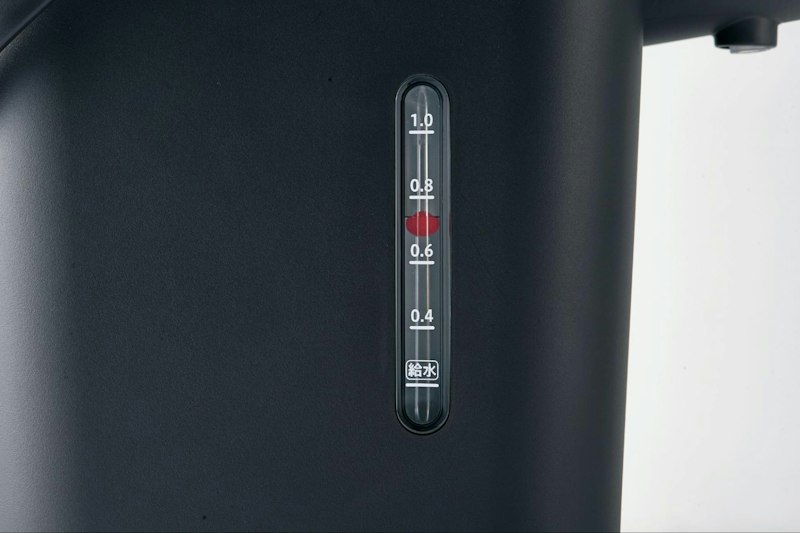 【メーカーに聞いた】同じ「70℃」でも、たどってきた道が違う。調乳の安全を支える象印「STAN. 電動ポット」