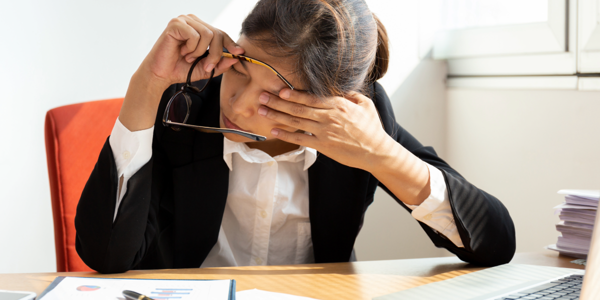 日中の眠気は身体のSOS？リズムの乱れを整えるコツ