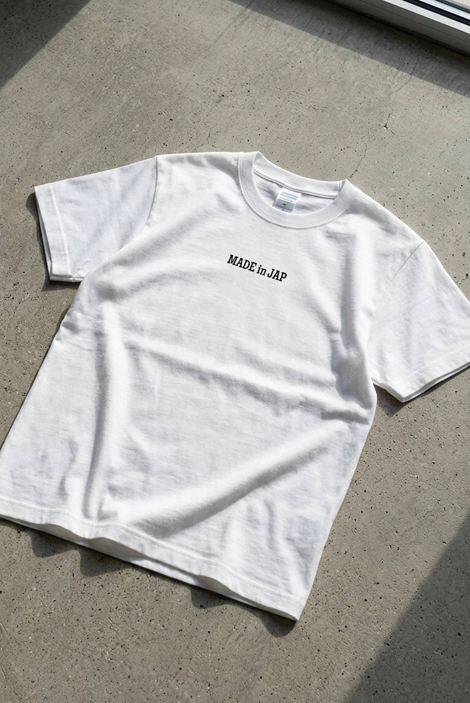115076 Embroidery Tshirt