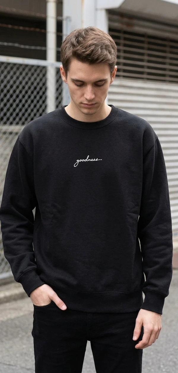 101320 Embroidery Sweatshirt
