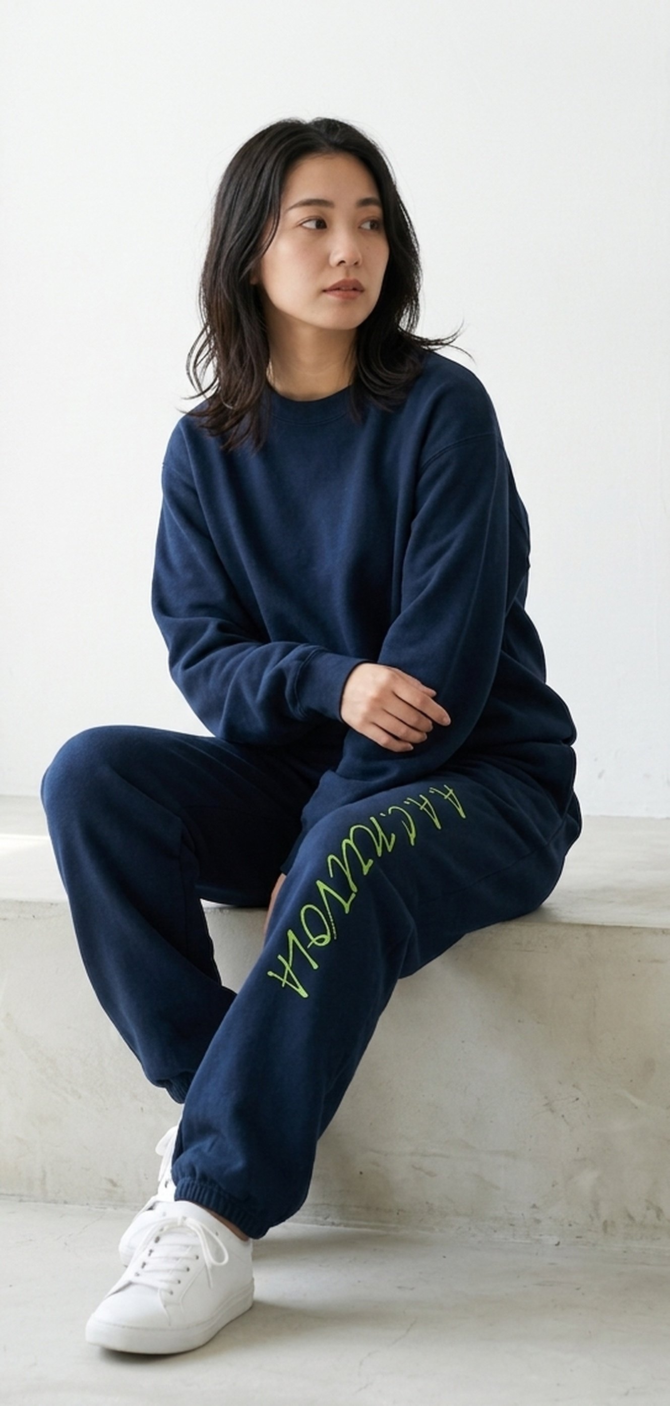 111167 Silkprint Sweatpants