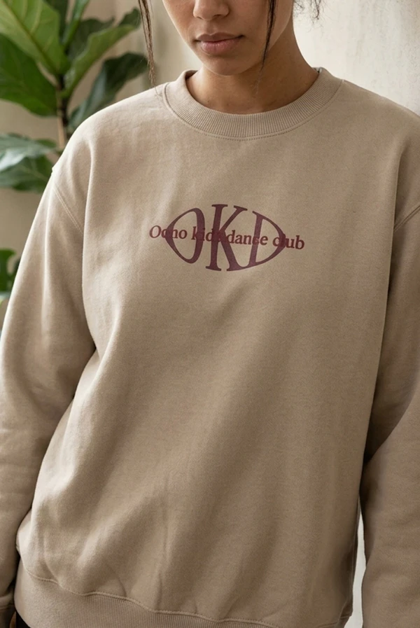 383000 Embroidery Ukus_Sweat