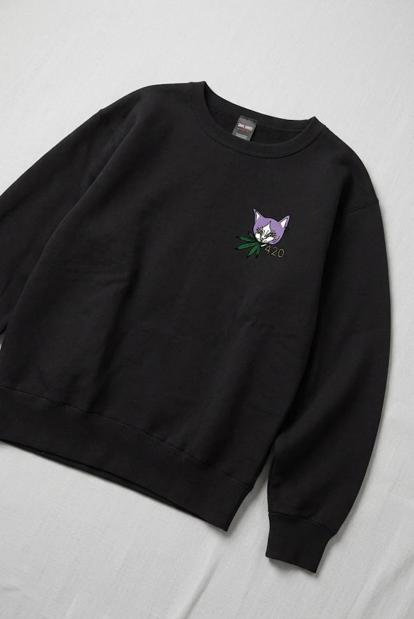 111855 Embroidery Sweatshirt