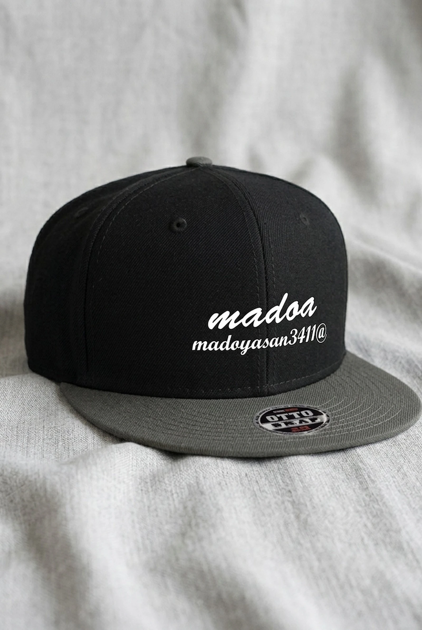 112370 Embroidery Cap