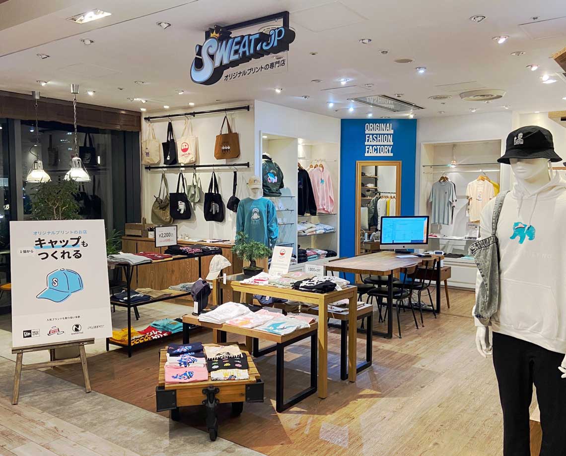 みなとみらい東急スクエア店の内観