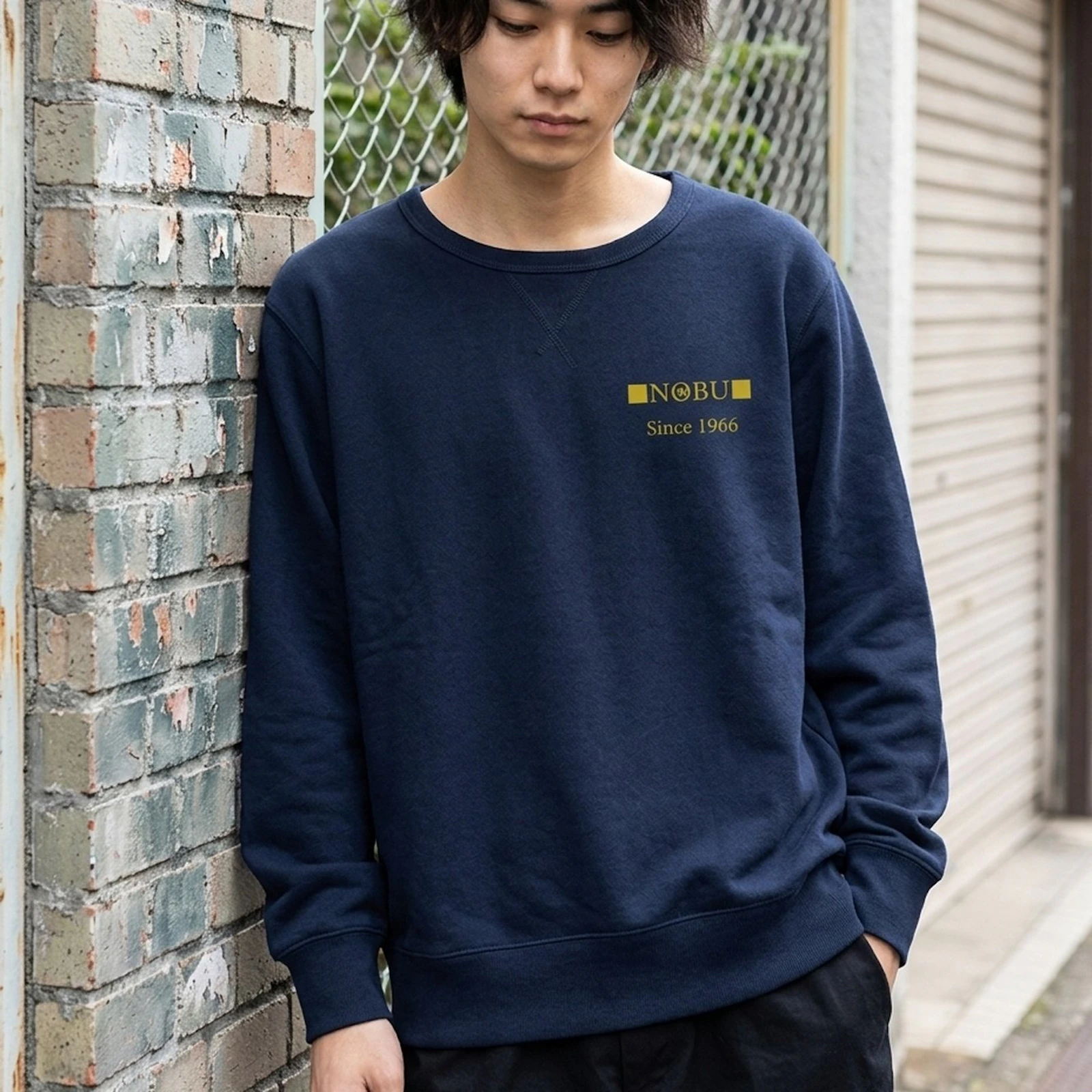 110747 Embroidery Sweatshirt