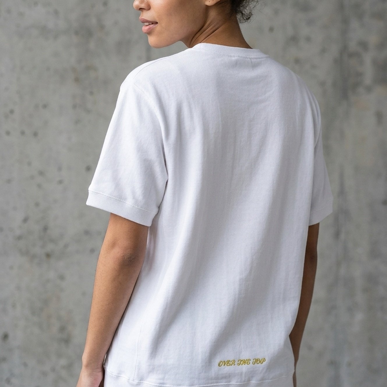 111824 Embroidery Tshirt