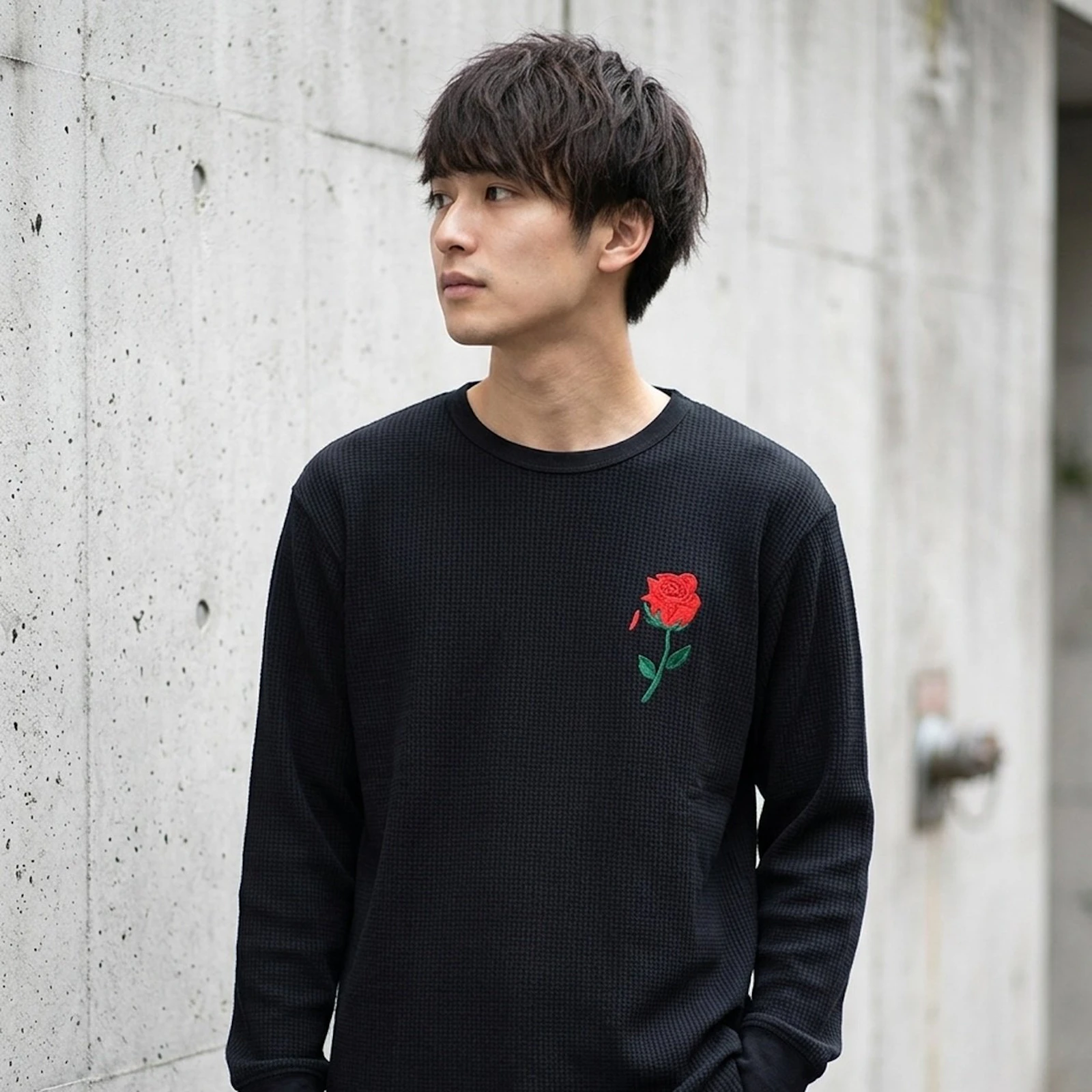 122432 Embroidery Longtshirt