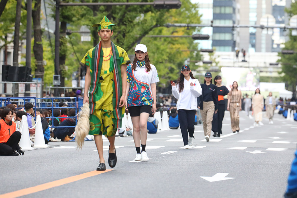 御堂筋ランウェイ2025の様子
