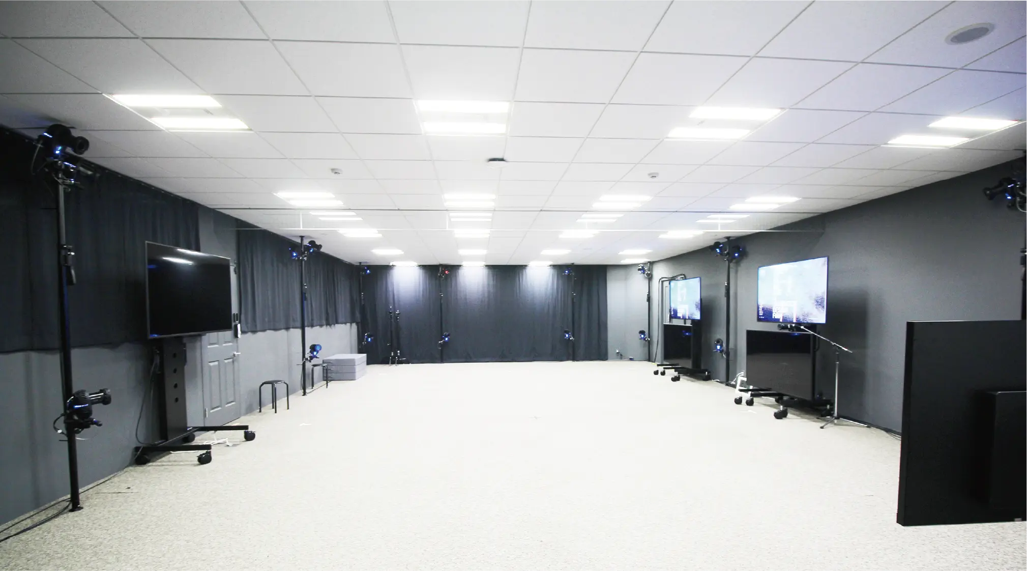 【VICON動捕棚介紹】THINKR