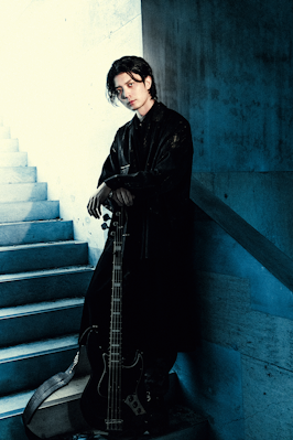 DM　加賀美ハヤト　フルホイル　SR以下4コン 加賀美ハヤト 1stミニアルバム CD 「ULTIMATE CITY」 2025年11月