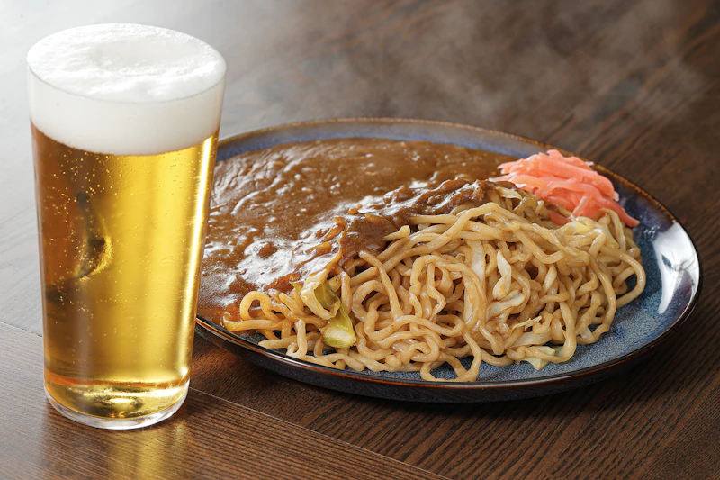 カレー焼きそば・生ビールセット
