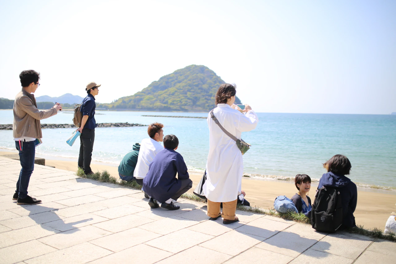 一人旅なのに、一人でいたくない。ゲストハウスが教えてくれる、キャリアブレイク中の人の動き方