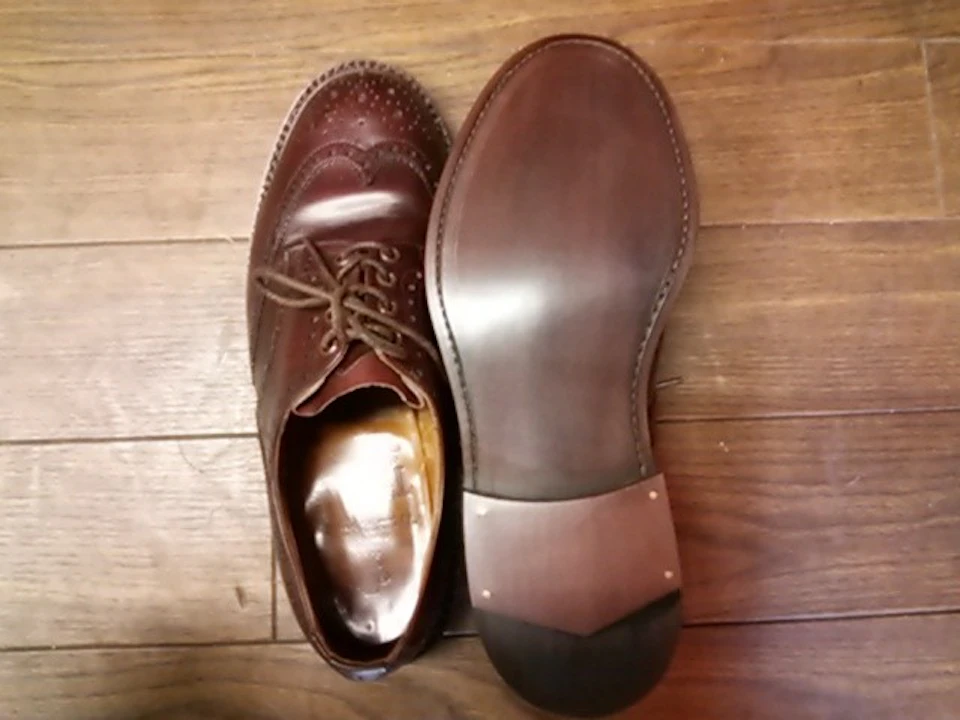 トリッカーズのオールソール交換後の底面