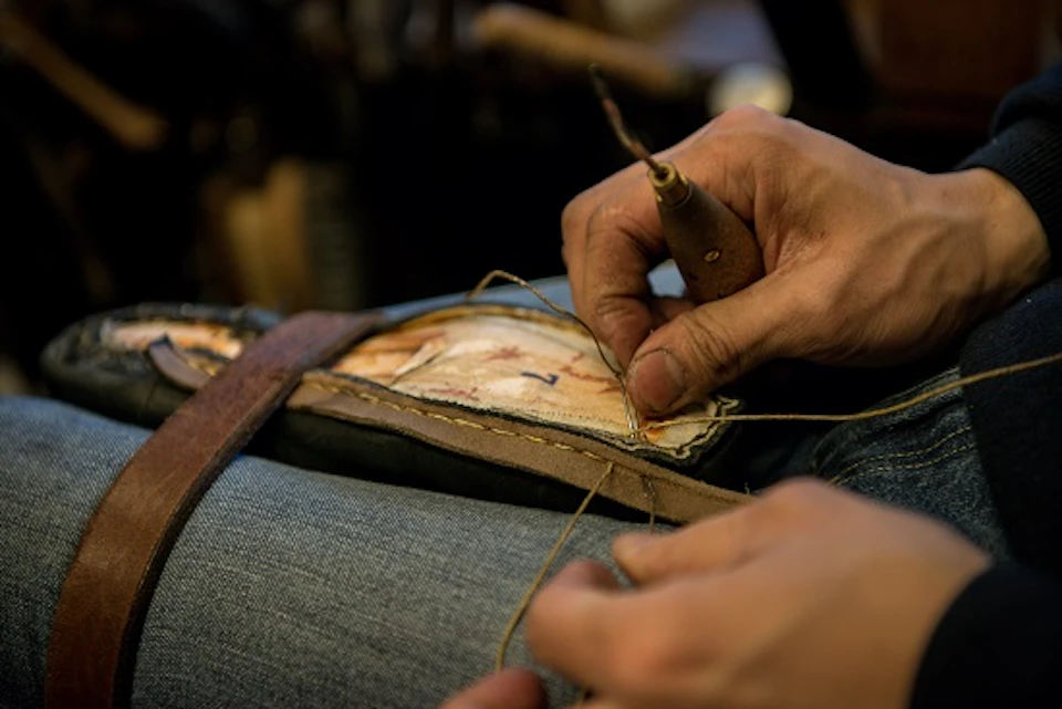 すくい縫いでチャン糸に付ける金針