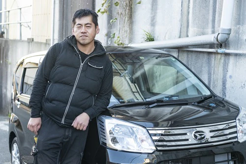 毎月決まった金額だけで新車に乗れるのがカーリースのメリット