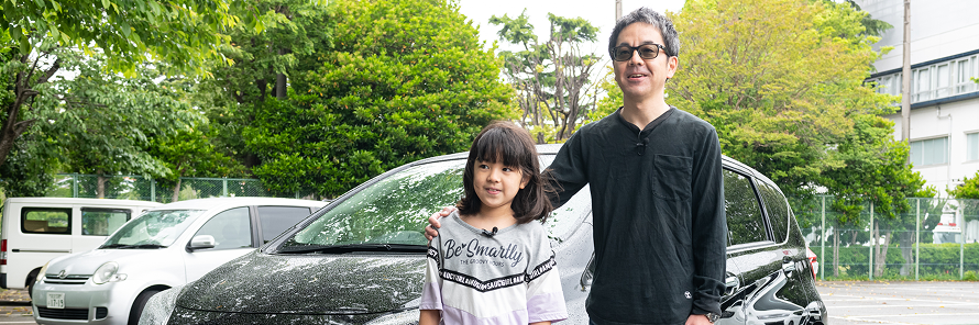 「カーリースカルモくん」の利用者に、サービスを利用してみての感想やカーライフについてインタビュー取材をした内容をまとめた記事のタイトル画像。