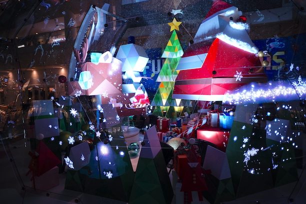 ラゾーナ川崎プラザ “LAZONA JOYFUL CHRISTMAS”- クリスマス スノー