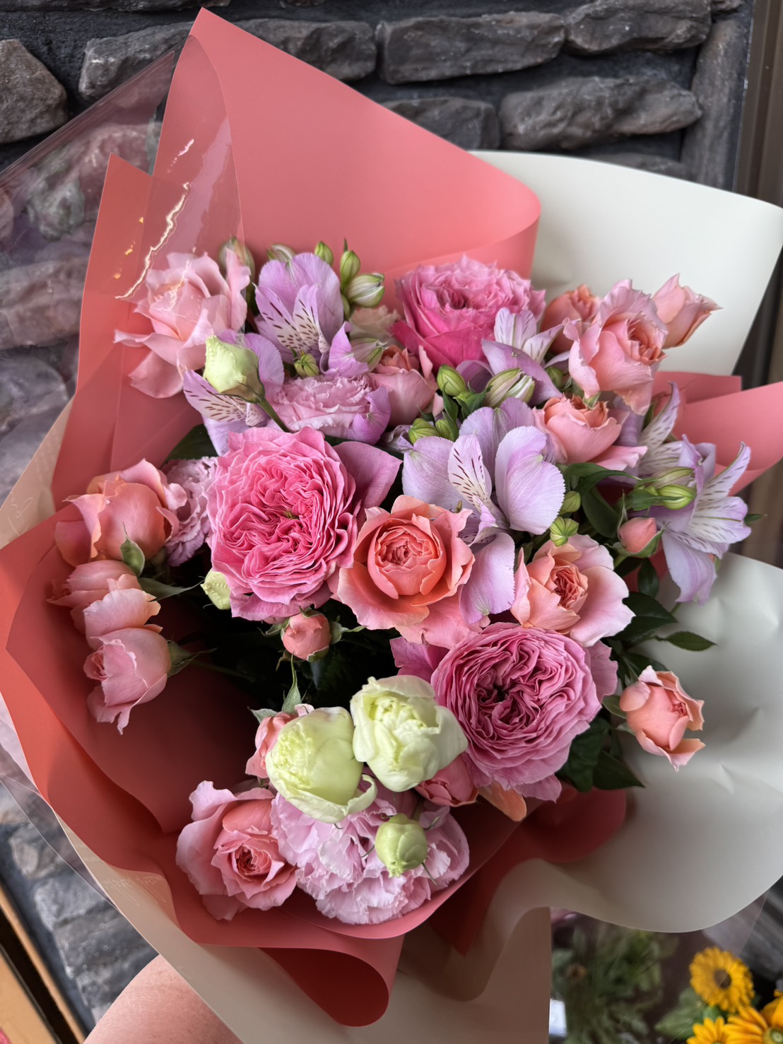 本日お届けのブーケです💐
