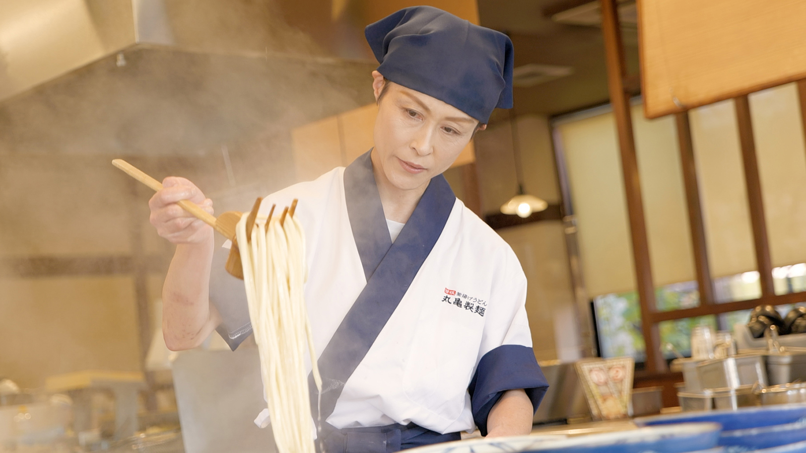 麺職人インタビュー 山倉 雅子｜ここのうどんは、生きている。丸亀製麺