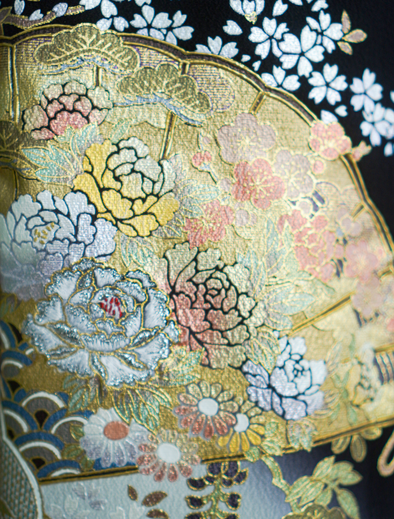 扇面牡丹に雪輪熨斗｜Kimono for Mother｜YUMI KATSURA